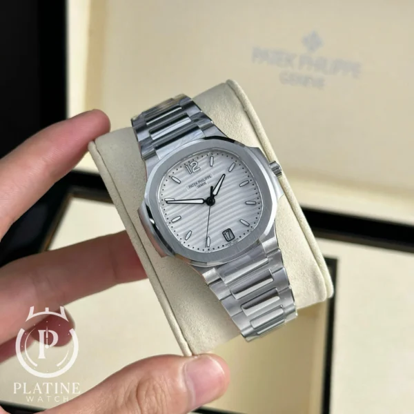 Patek Philippe Nautilus 7118/1A-010 - Steel - White Dial Best Clone 3KF 35.2mm